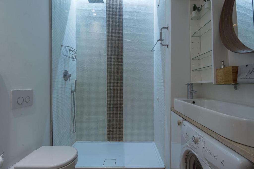 Kép Easylife - Appartamento elegante e moderno in zona Garibaldi szállásáról Milánóban a galériában