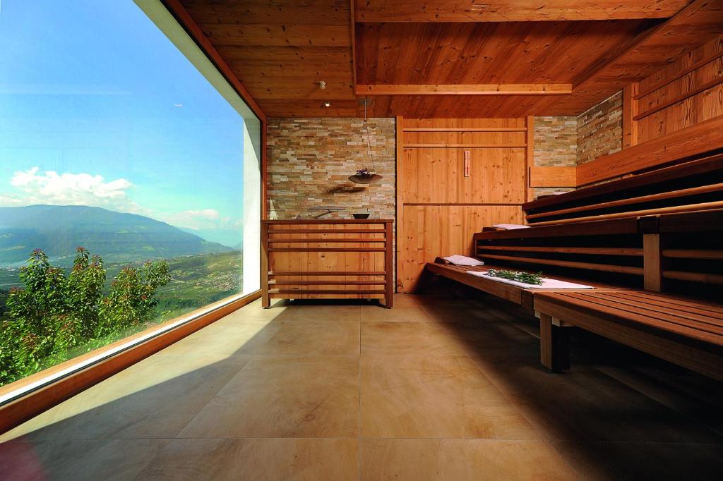 Ein allgemeiner Bergblick oder ein Berglick von des Hotels aus