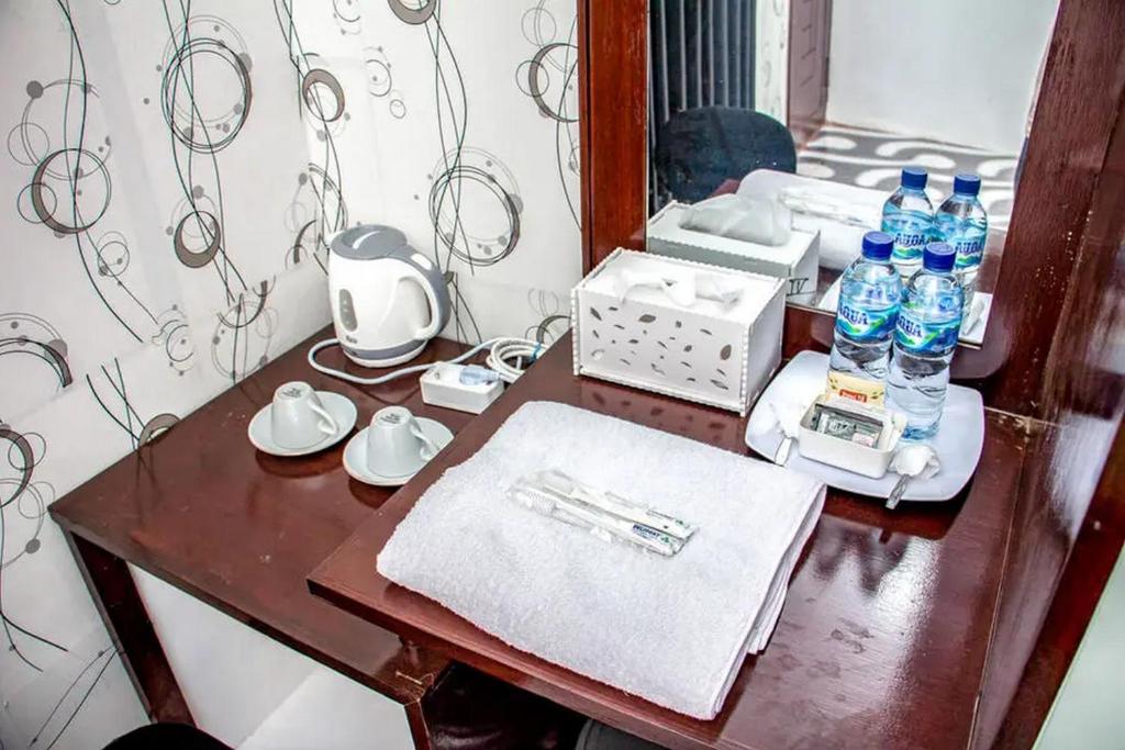 Samar Wulu Guest House Syariah Mitra RedDoorz near Ketapang - Chambre Double Économique