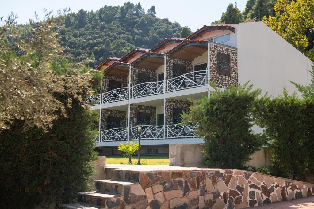 Nespecifikovaný výhled na hory nebo výhled na hory při pohledu z aparthotelu