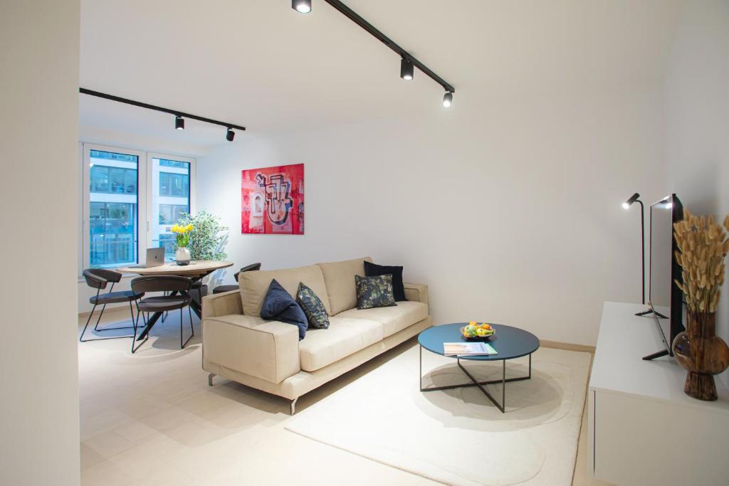 Hamilius Apartments City Center Luxembourg by Rentaroo - Wohnung Mit Einem Schlafzimmer