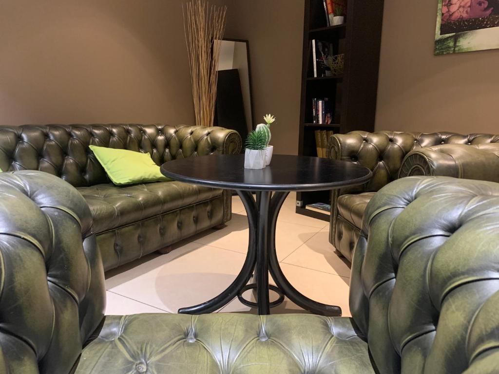 Contact Hôtel des États-Unis - Resim 17