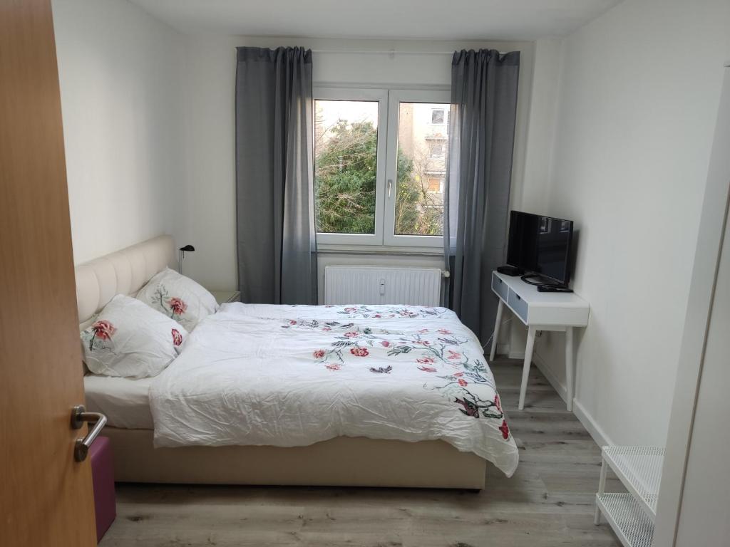 Schönes Zimmer in Appartement Nähe Köln MesseDeutz, Cologne, Germany