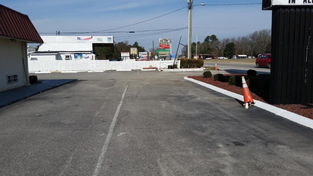 Economy Inn Dillon - Double Room With Two Double Beds - Smoking