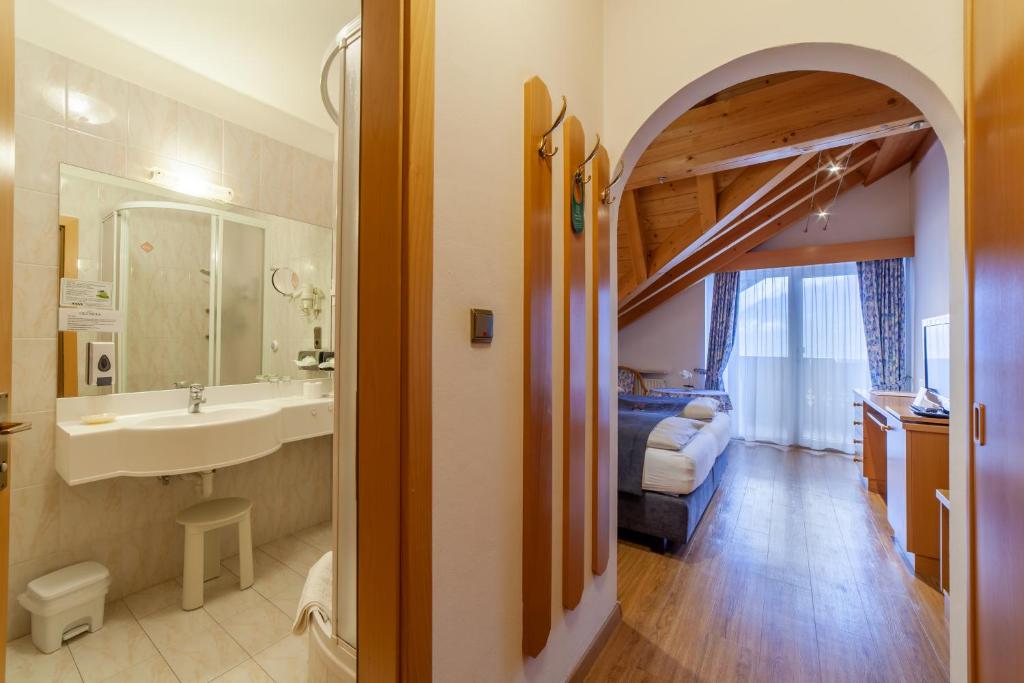 Koupelna v ubytování Frühstücks-Hotel Olympia