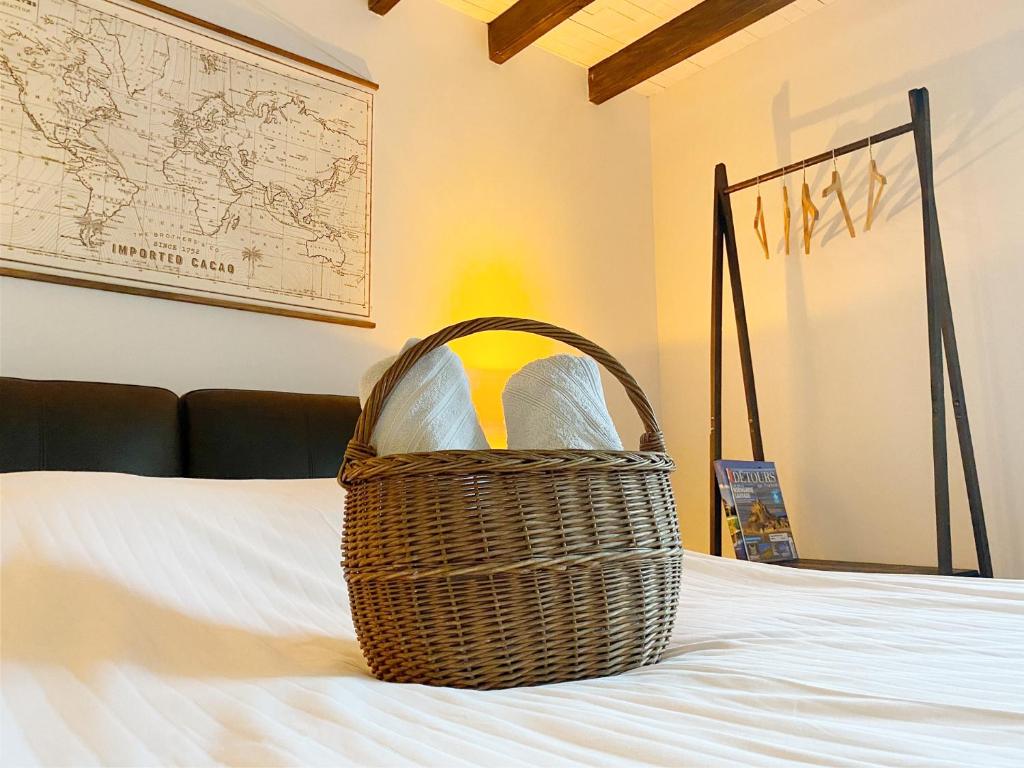 Postel nebo postele na pokoji v ubytování L'Autre Rivière - Chambres d'hôtes