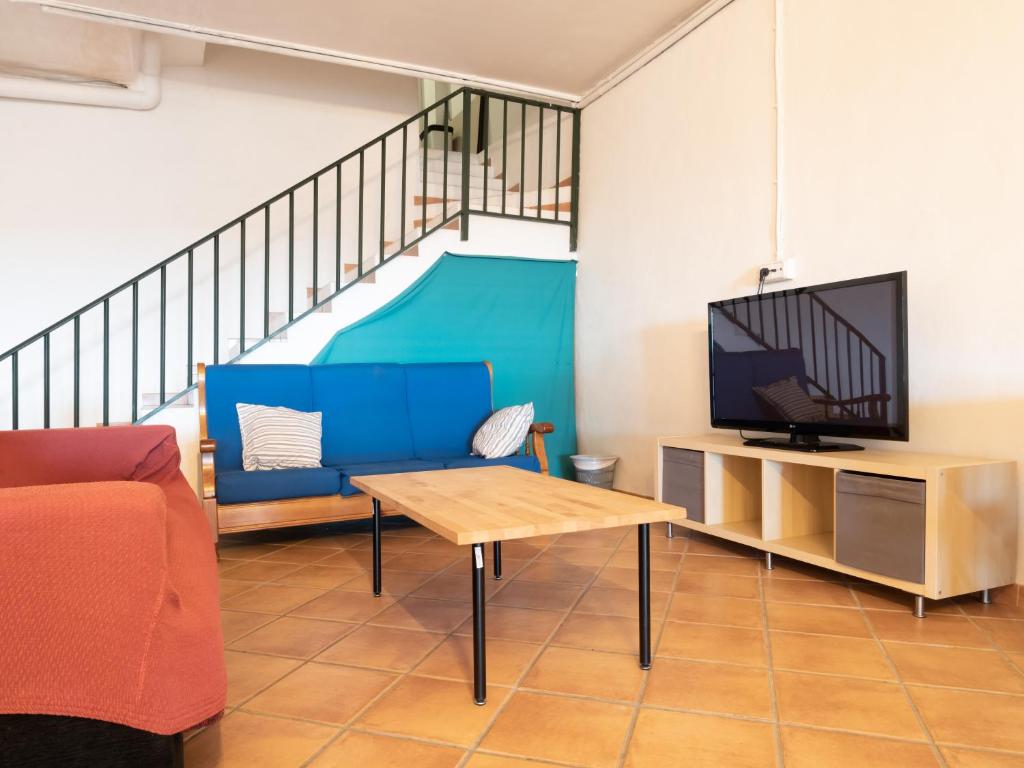 A television and/or entertainment centre at Casa Esperanza