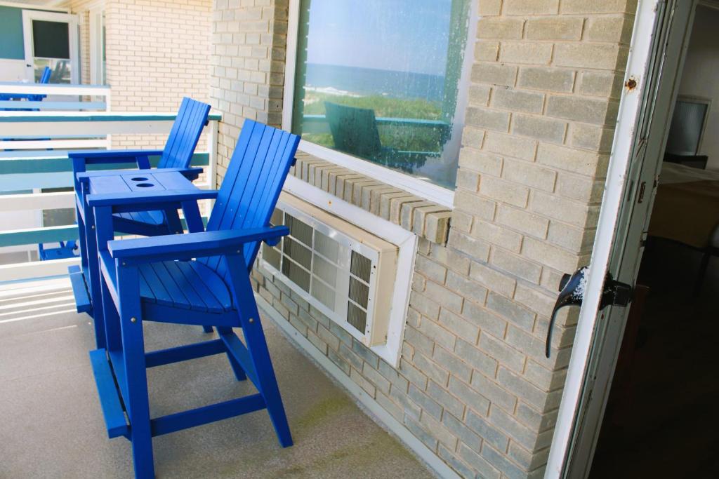 Balkón nebo terasa v ubytování Blue Heron Motel