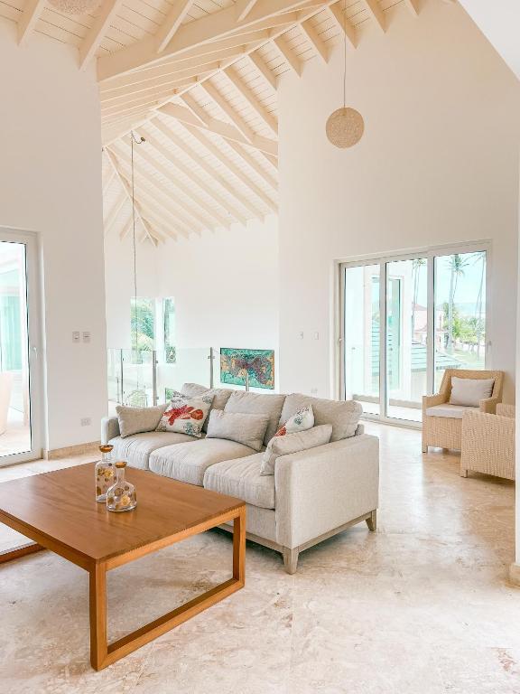 Posezení v ubytování Peninsula Esmeralda Luxury Villas