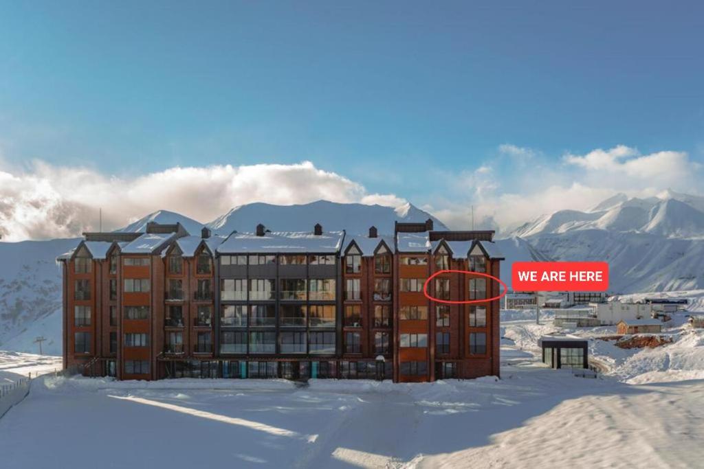 Luxurious 2BR apartment with mountain/piste view, close to main Gondola - Apartamento Con Vistas A La Montaña