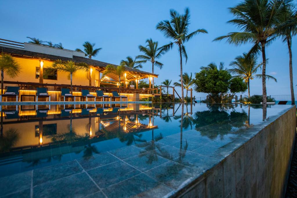 Bazén v ubytování Santa Aldeia Hotel nebo v jeho okolí