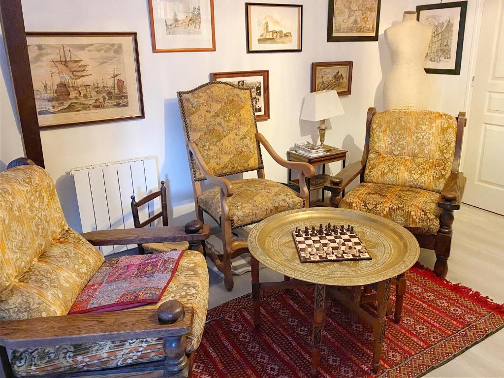 Posezení v ubytování L'Autre Rivière - Chambres d'hôtes