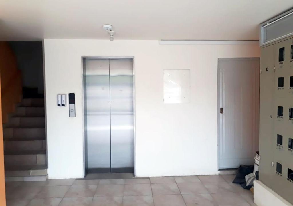 suit atacames MODEL - Housity