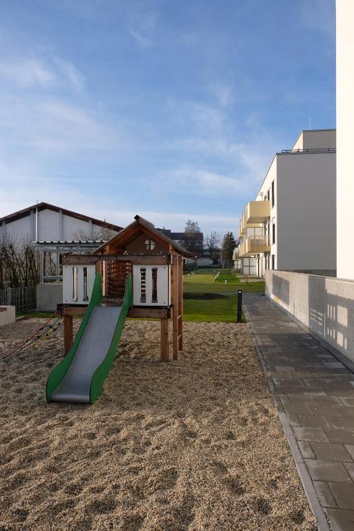 Design Apartment Nr 1 mit Terrasse und Parkplatz - One-Bedroom Apartment