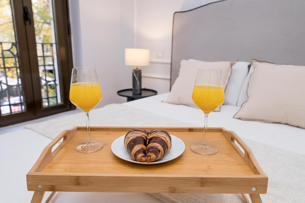 A bed or beds in a room at BHost - Ferraz 74