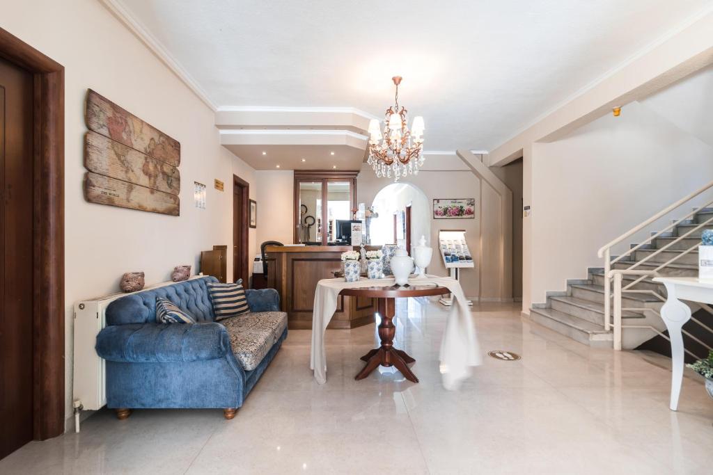 Posezení v ubytování Alkyonis Hotel