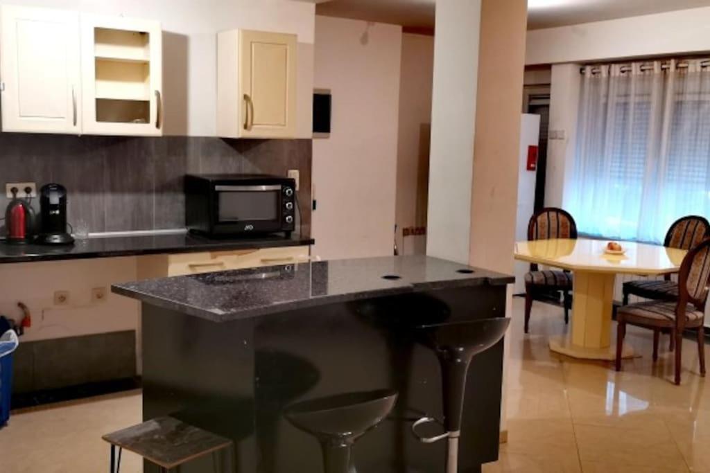 Apartment with all inside
