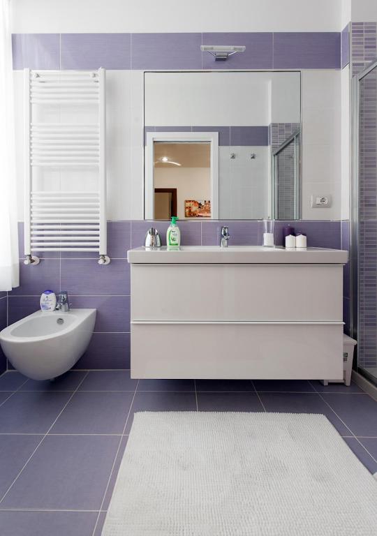 A bathroom at Residenza dei Pontefici