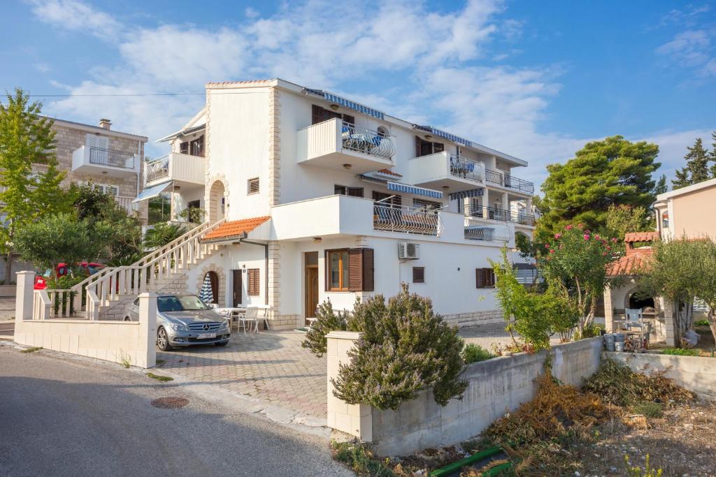 Budova, kde se apartmán nachází