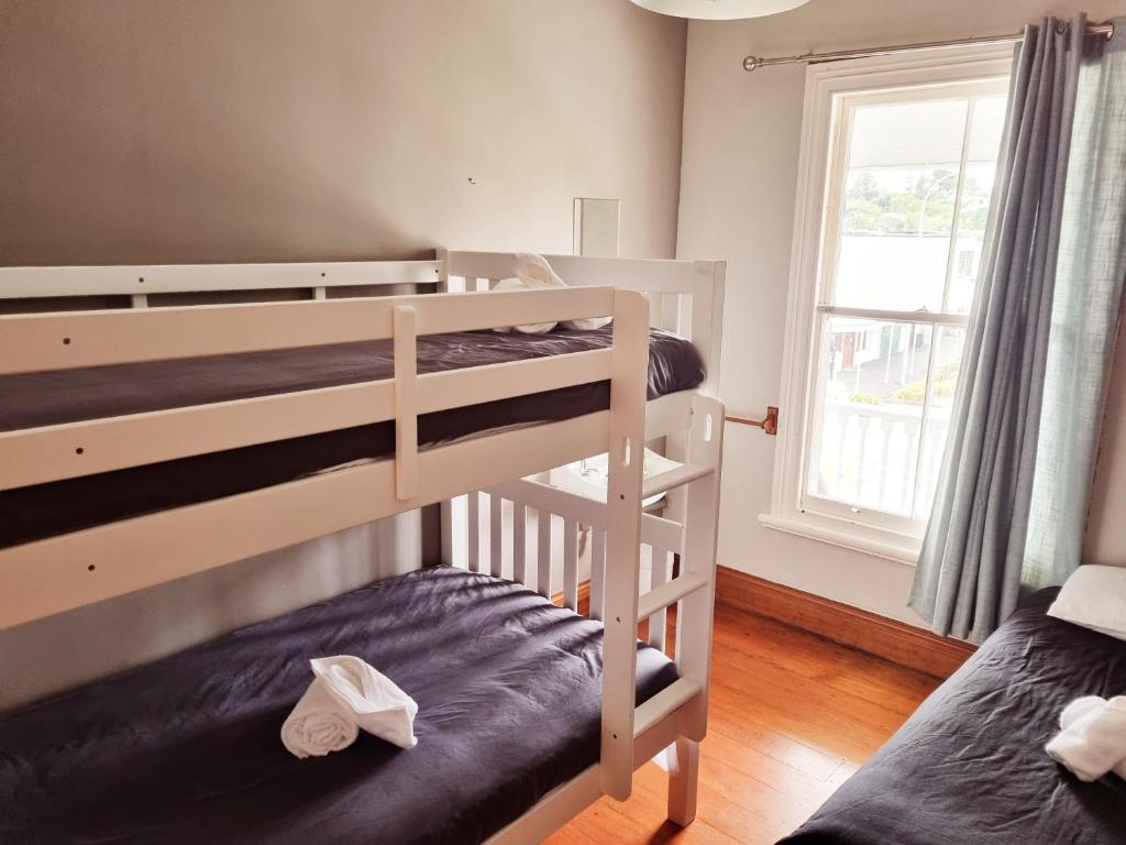 
Basic Triple Room
