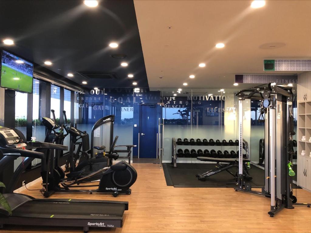 Fitness centrum a/nebo fitness zařízení v ubytování GRANFERTE Phnom Penh Hotel