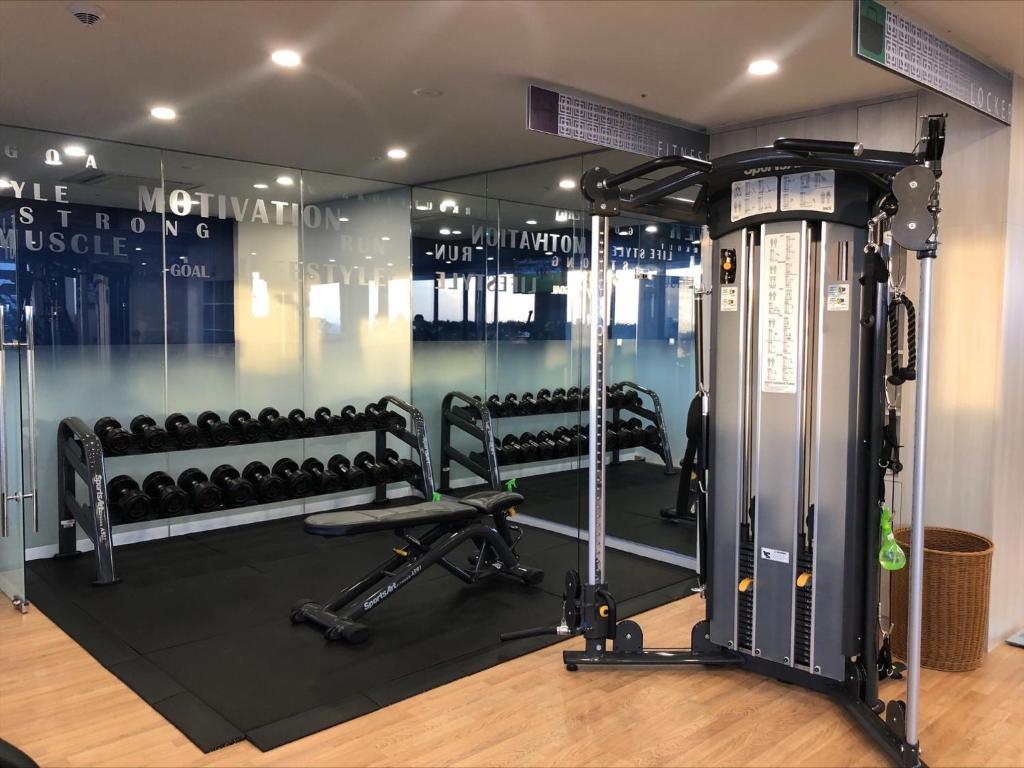 Fitness centrum a/nebo fitness zařízení v ubytování GRANFERTE Phnom Penh Hotel