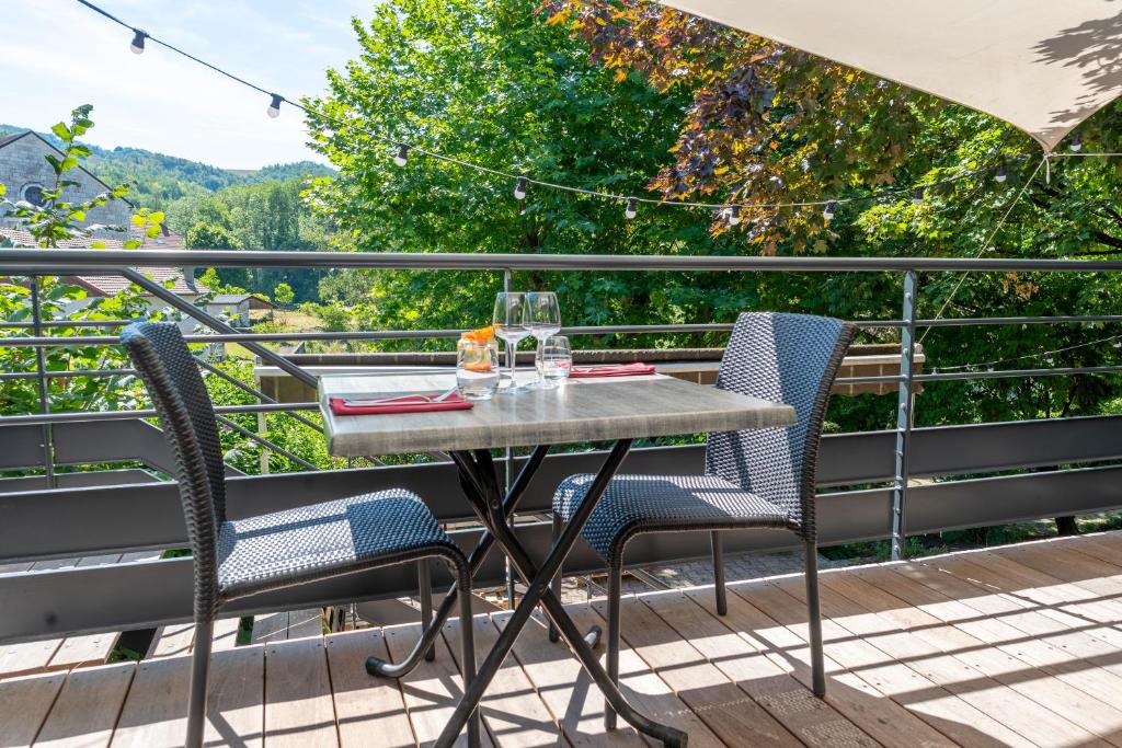Balkón nebo terasa v ubytování Hotel-Restaurant Le Sorgia