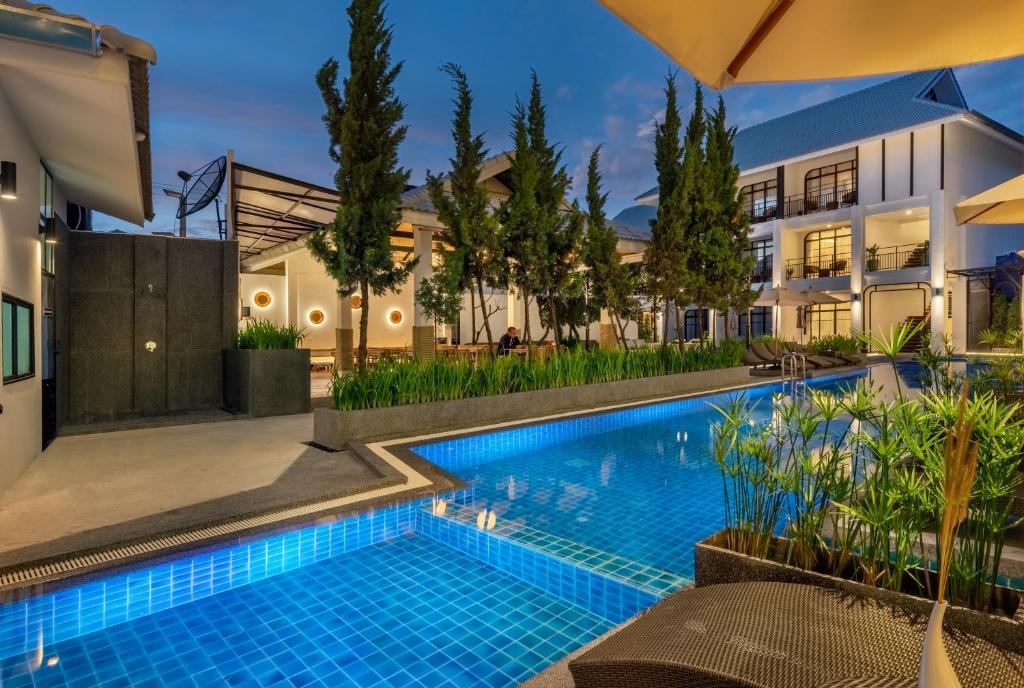 Bazén v ubytování Ai Pai Hotel nebo v jeho okolí