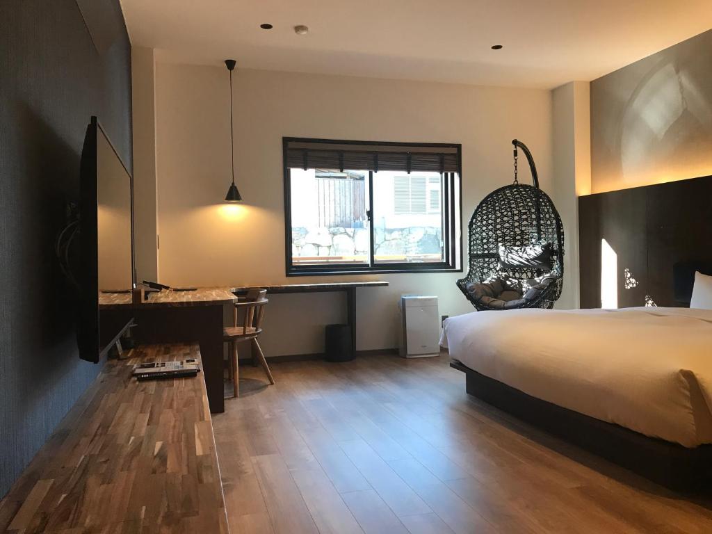 Lake Shikotsu Tsuruga Resort Spa Mizu no Uta - 双人卧室 - 自助早餐 +自助晚餐