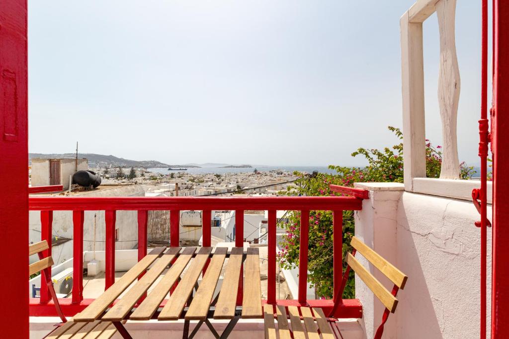 Elenitas Town house with Balcony and Sea View Mykonos photo 2