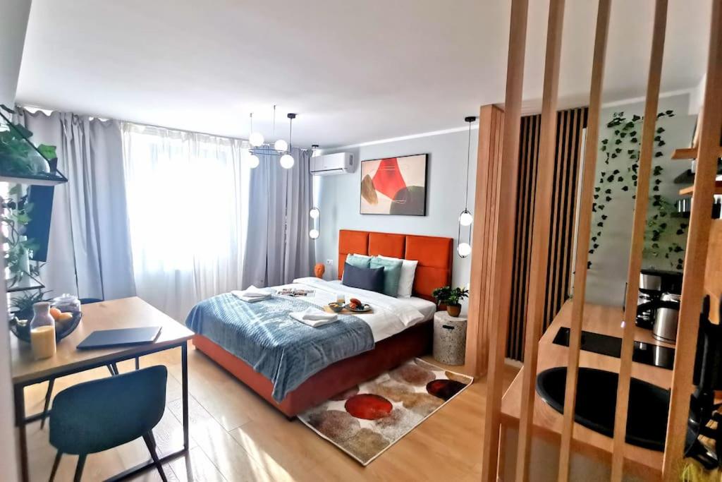 Mysa Modern Studio * Near Cismigiu Park * Netflix, Bucharest (updated ...