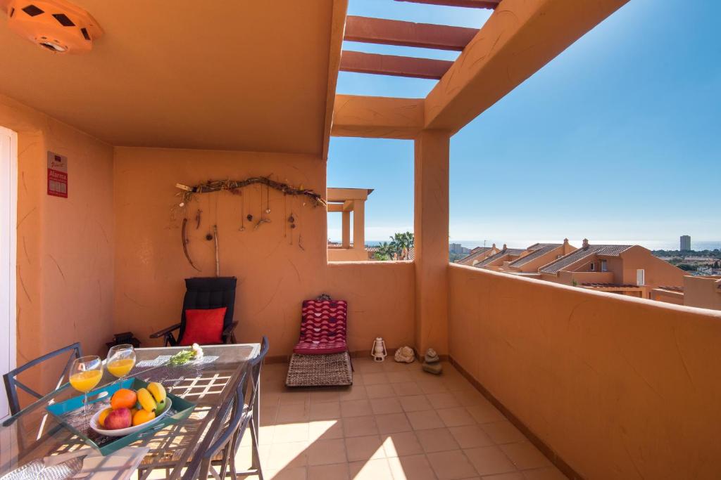Balkón alebo terasa v ubytovaní RentAndHomes Marbella Golf Elviria