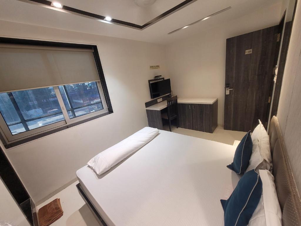 امکانات Hotel Heritage - Near Trade Center, Visa Consulate BKC - تصویر ۴