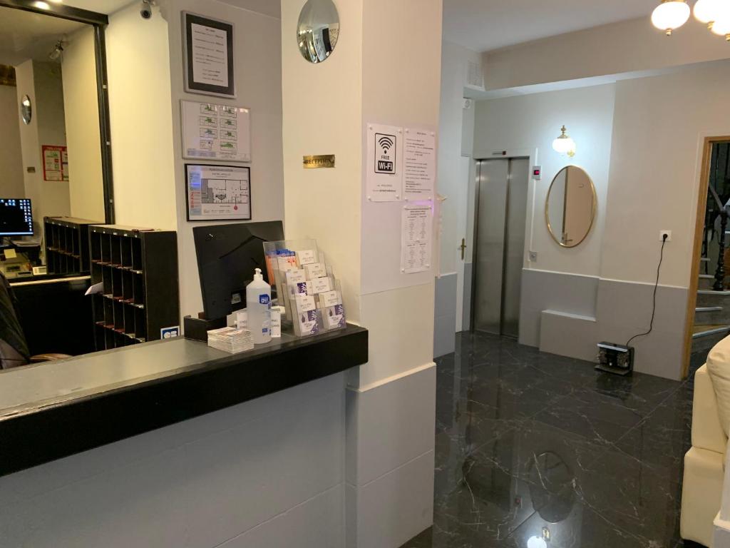 Hôtel Apollo Opéra - Resim 18