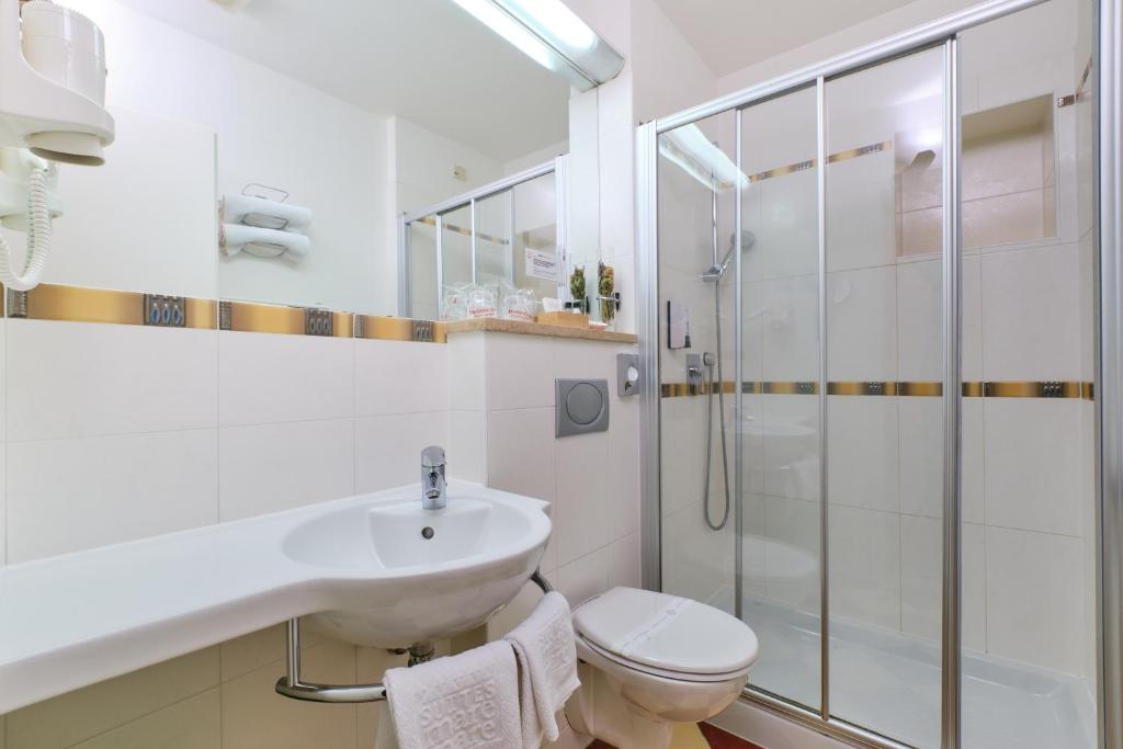 Koupelna v ubytování Mare Mare Suites