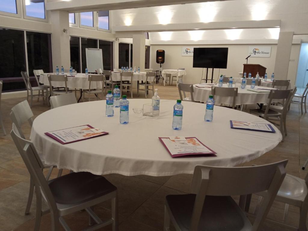 Restaurace v ubytování Spring Hotel Bequia