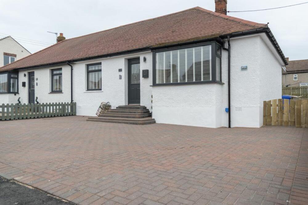 Southfield Lodge, Seahouses (updated prices 2024)