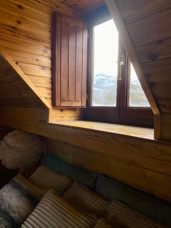 Fotografia z galérie ubytovania Preciosa cabaña con vistas a la montaña v destinácii Sierra Nevada