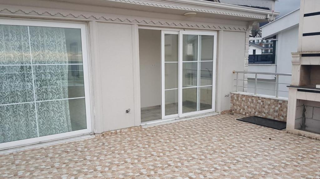 Luxury Villa 50 m to Beach in Cinarcik