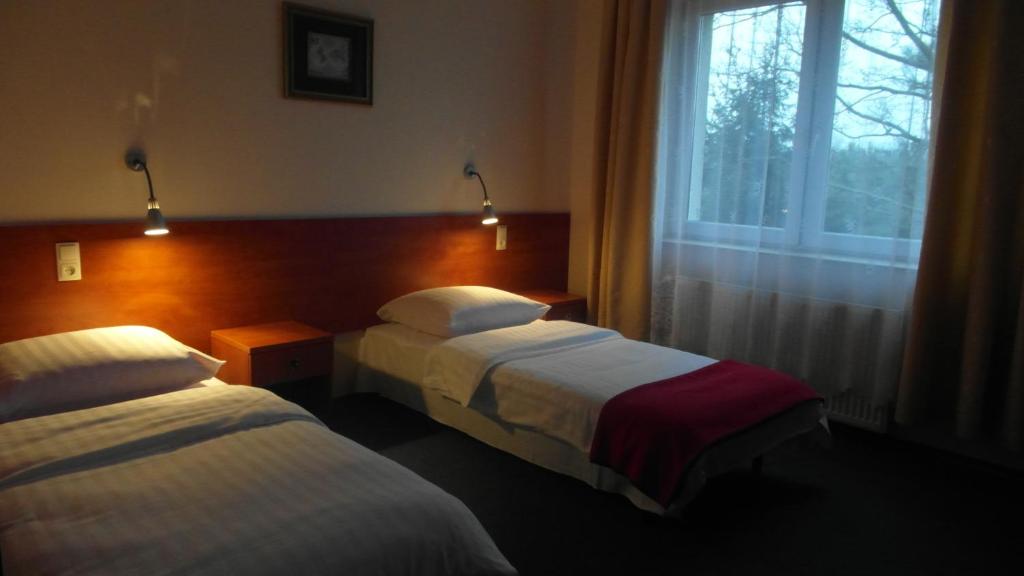 Hotel Julianów - Resim 17