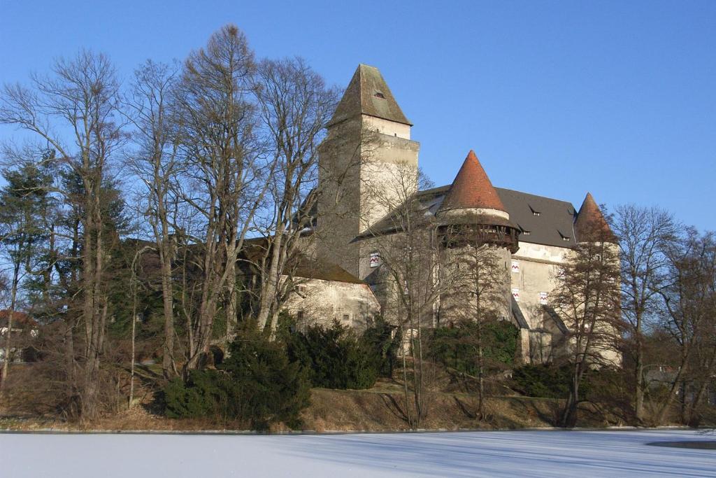 Fotografie z fotogalerie ubytování Pension & Reitstall Inghofer v destinaci Heidenreichstein
