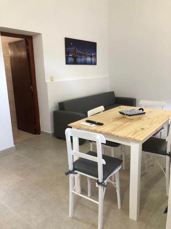 Calido y centrico monoambiente