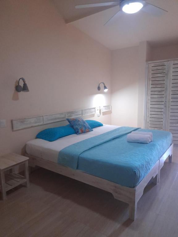 Katil atau katil-katil dalam bilik di guest house MY WAY