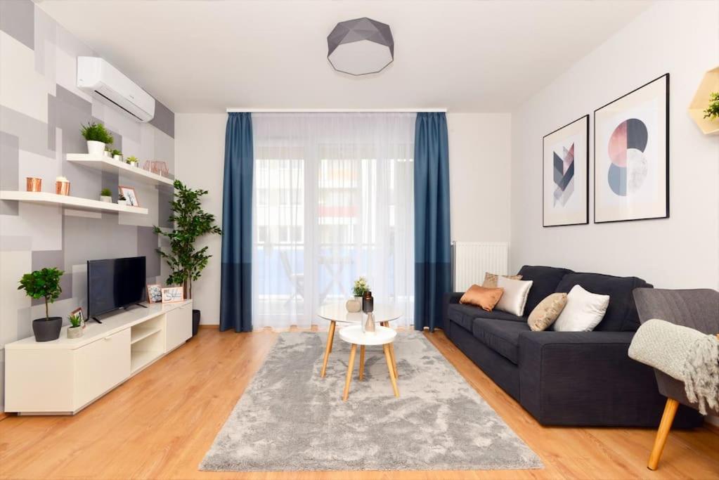 Laurel Bay Apartment - One-Bedroom Apartment