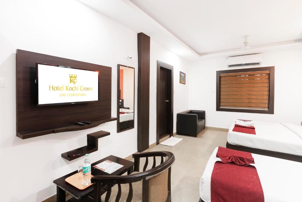 TV a/nebo společenská místnost v ubytování Hotel Kochi Crown
