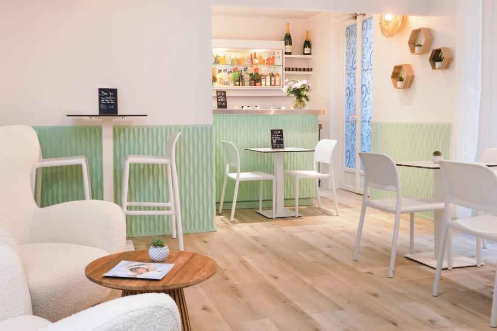 Hotel Florence Nice - Resim 17