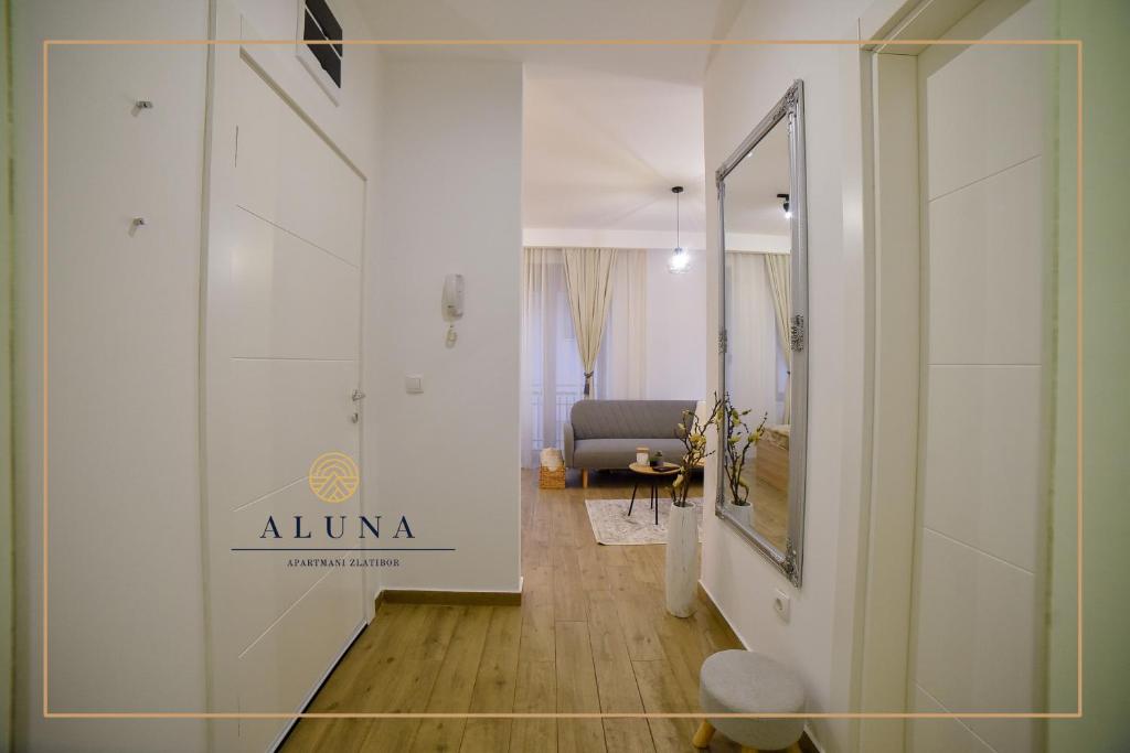 Ένα μπάνιο στο Aluna LUX Zlatibor