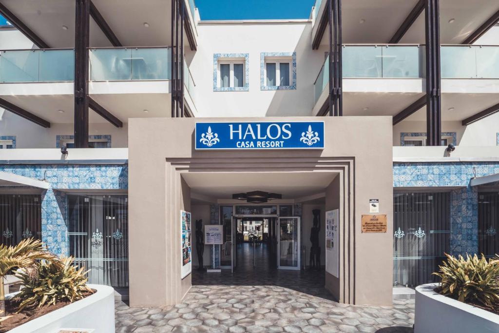 Exteriér nebo vchod ubytování Halos Casa Resort