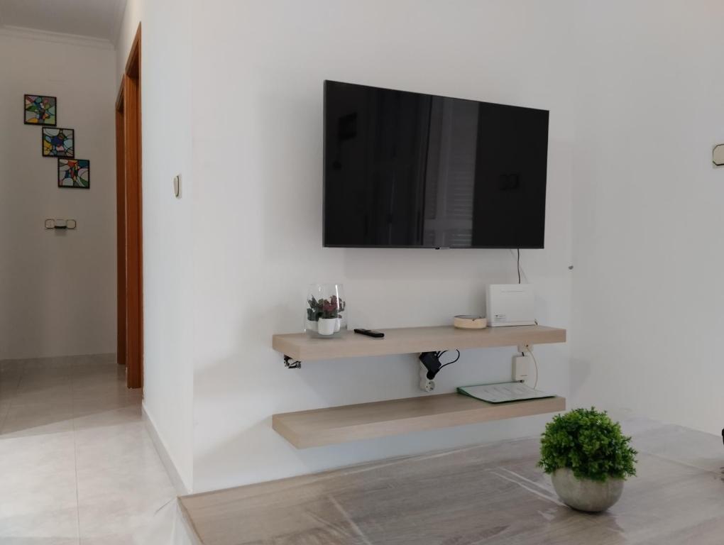 Itaca street bungalow, Torrevieja, Spain - Booking.com