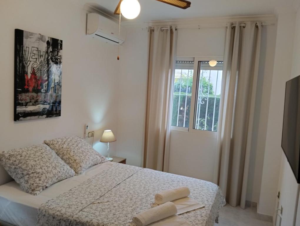 Itaca street bungalow, Torrevieja, Spain - Booking.com